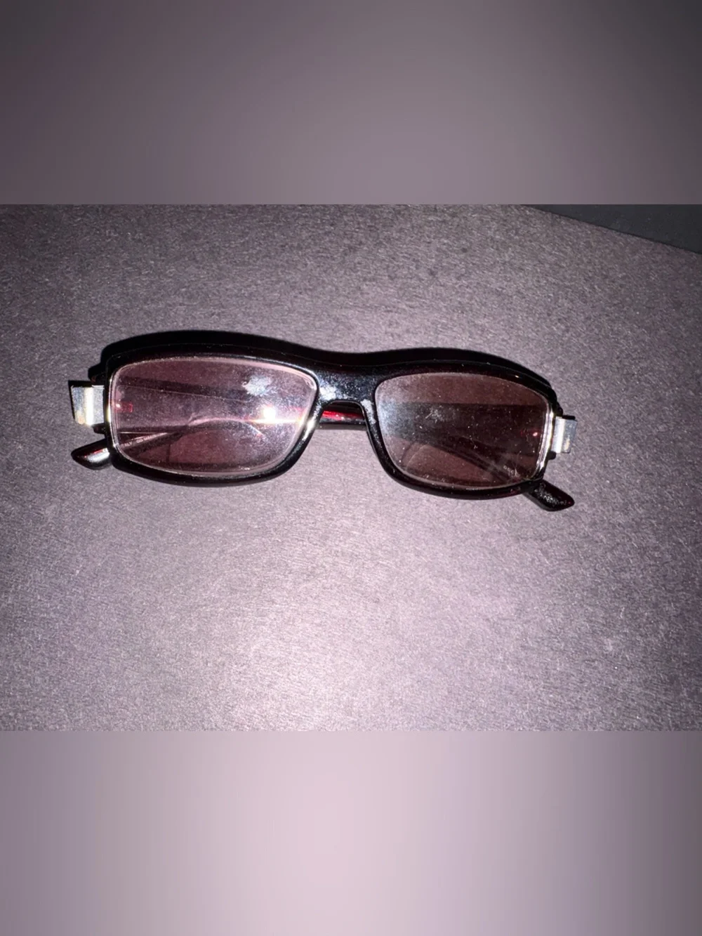 Gucci Black Rectangular Sunglasses with Tinted Lenses